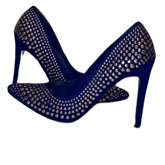 NWT 149.00 Shoes. Betsey Johnson Faawn Blue Heels, Size 8. Read thoroughly. 🎉HP - Picture 16 of 16